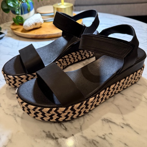 Sorel Cameron Platform Sandals - Picture 4 of 6